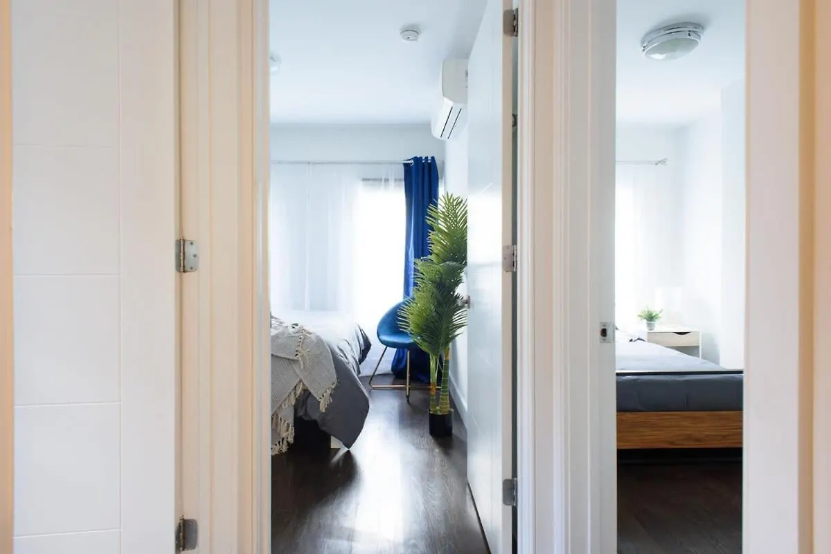 Apartment 39-3 Newly Renovated 3 Bedroom Prime Midtown Sleeps 6 New York United States
